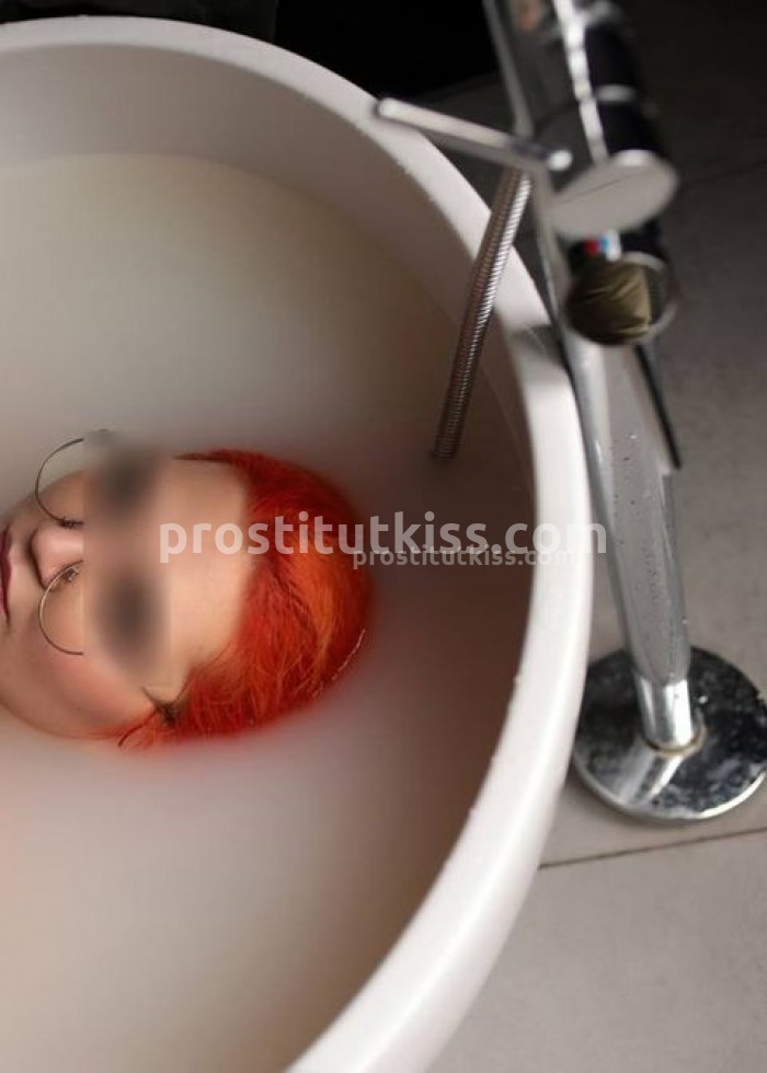 Проститутка Лисса
